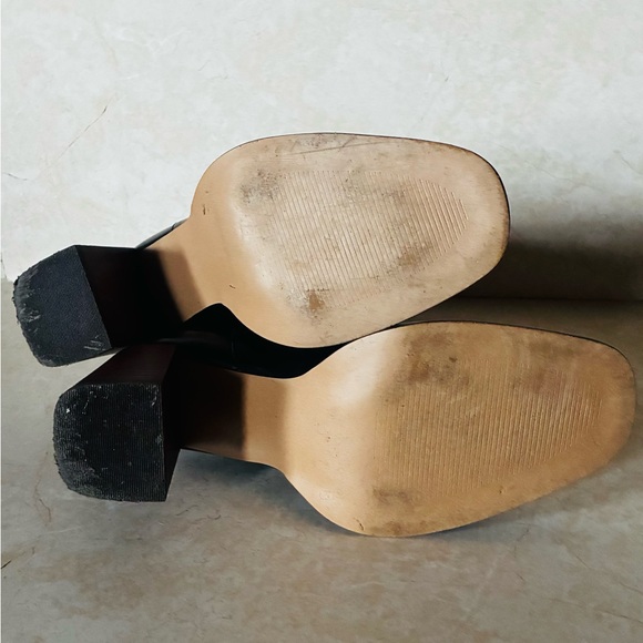 Steve Madden Downtown Black Leather Ankle Boots - Picture 2 of 4